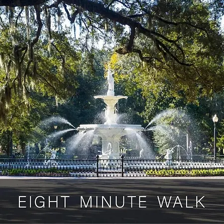 Intimate Library Studio - Minutes To Forsyth Park Savannah Exterior photo